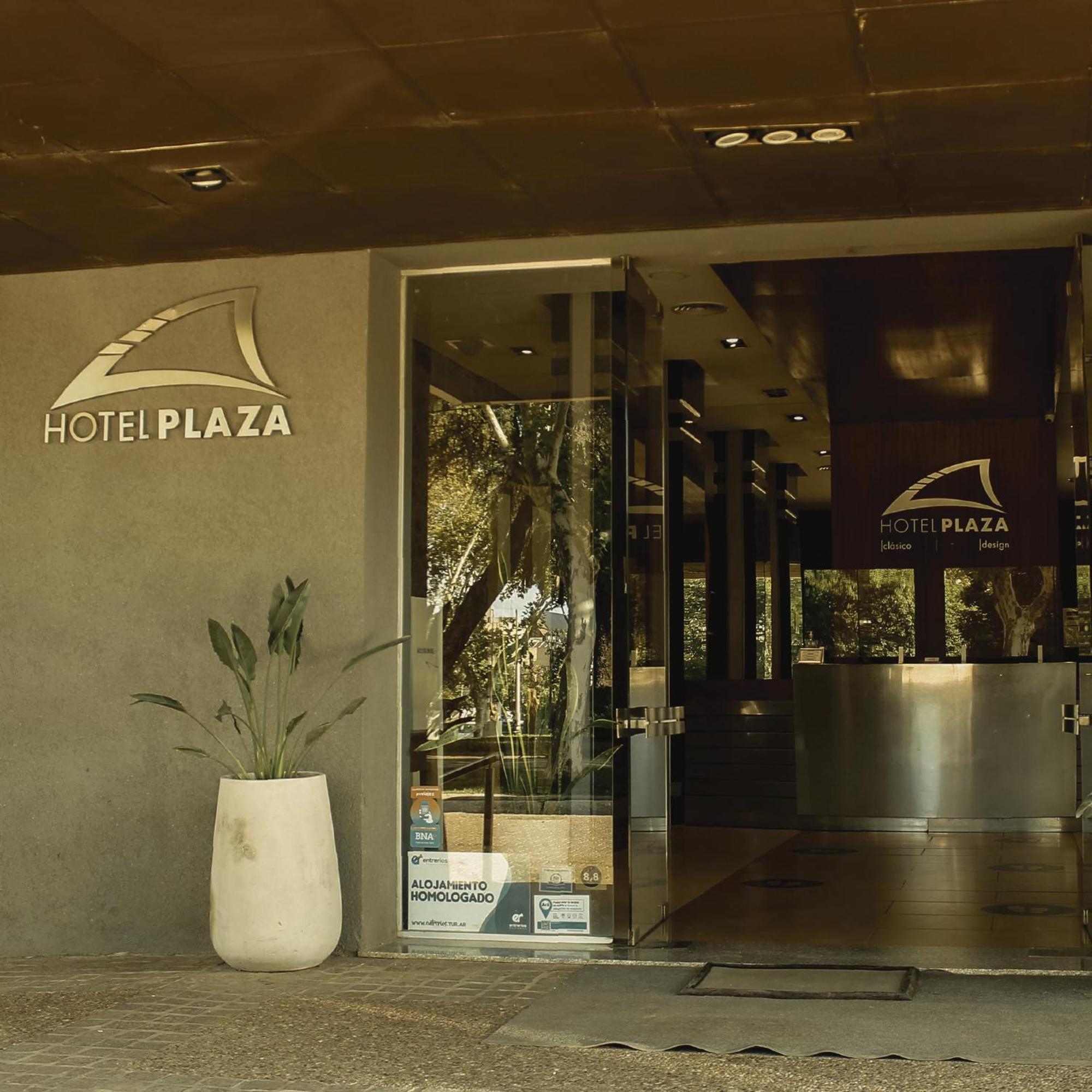 Hotel Plaza โกลอน ภายนอก รูปภาพ