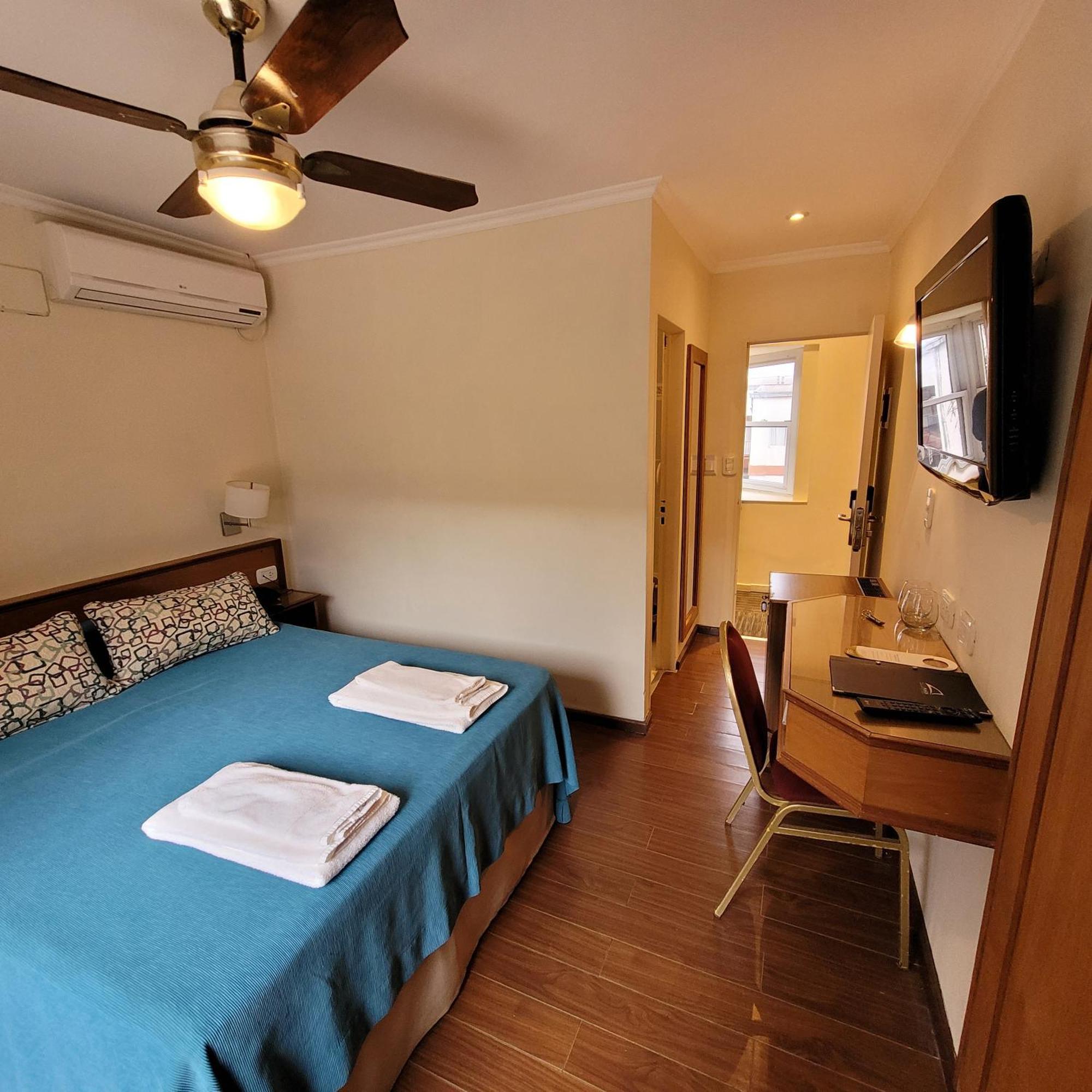 Hotel Plaza โกลอน ภายนอก รูปภาพ